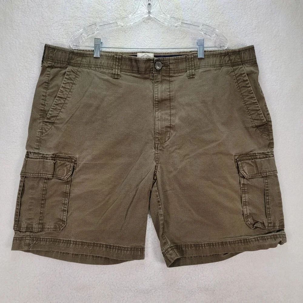 St. John's Bay Brown Stretch Relaxed Fit Classic Casual Active Cargo Shorts